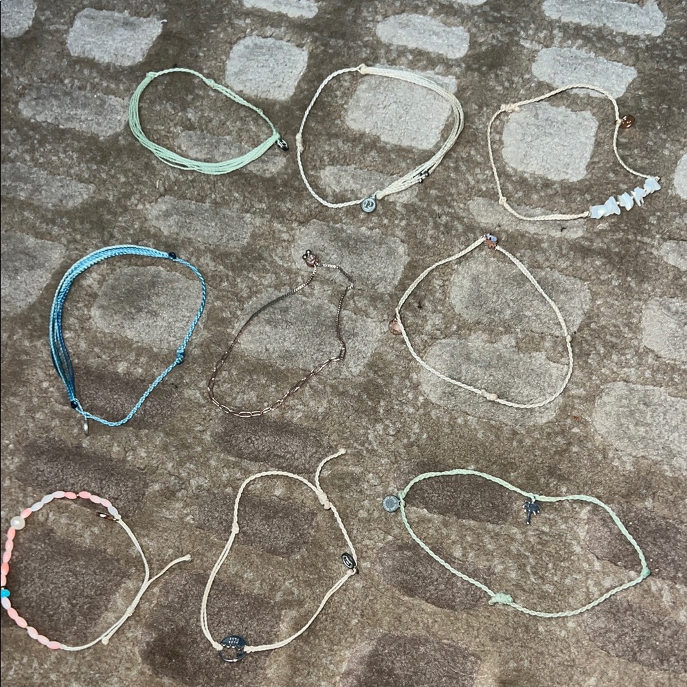 Pure Vida String Bracelets Set
